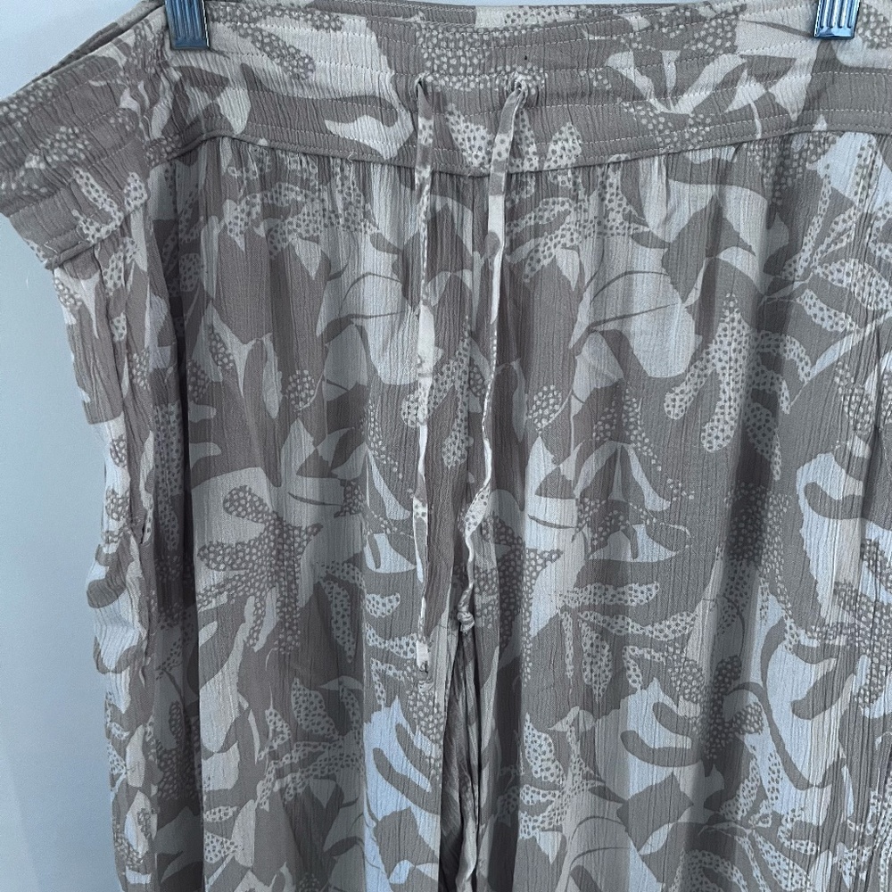Prana Tropical Print Drawstring Waist Stretchy Flowy Wide-Leg Pull On Pant |XL| - Picture 8 of 10